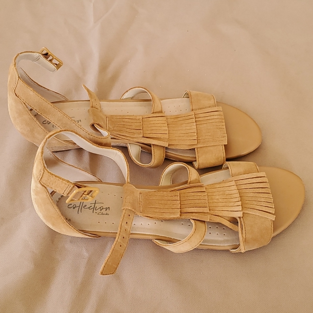 Wedge suede sandal